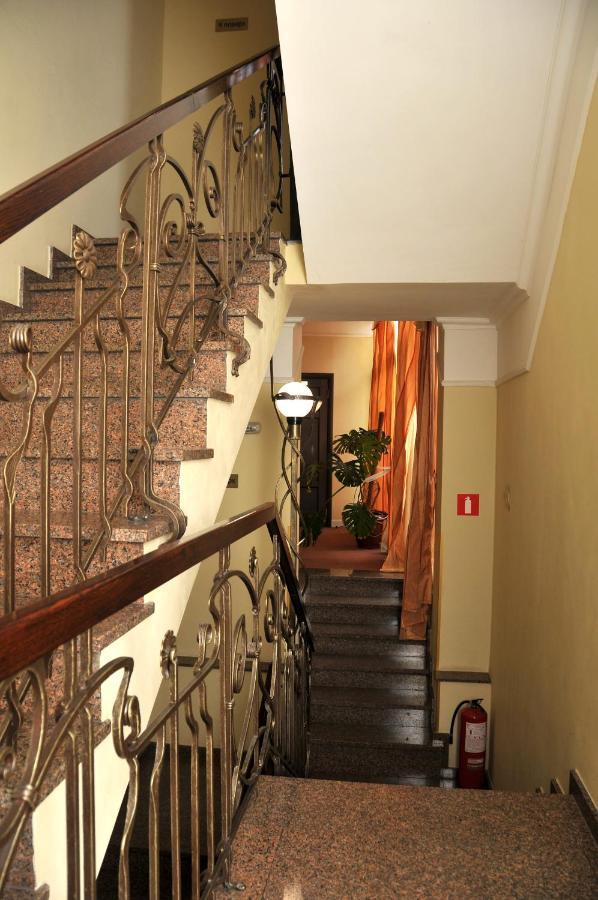 Hotel Irena Lviv Exterior photo