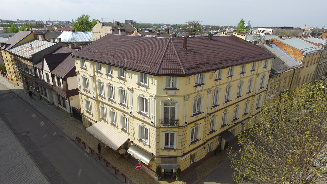 Hotel Irena Lviv Exterior photo